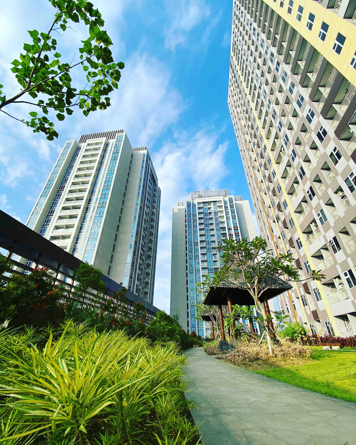 Blessimore Lexington: Apartemen 2BR Modern, Siap Huni Sekarang!